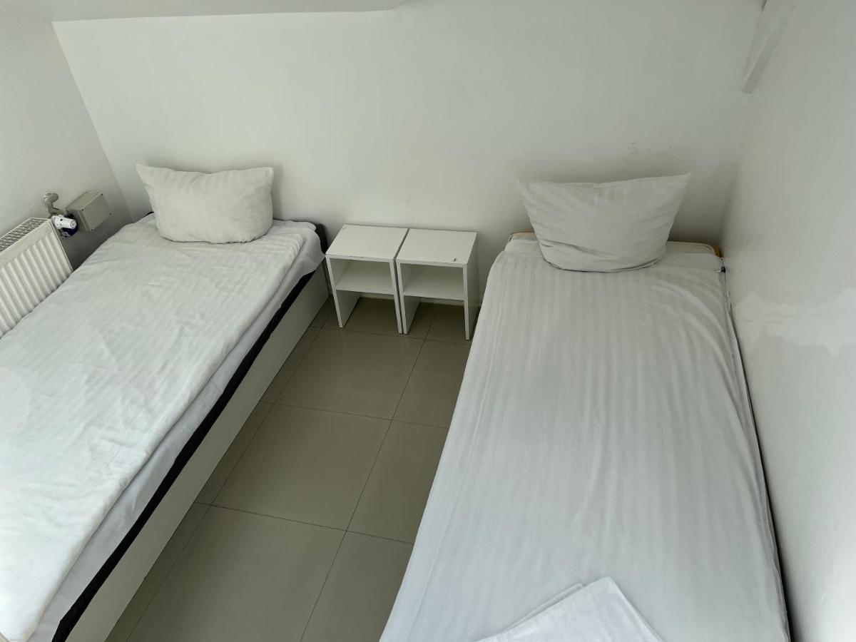 Hoza Apartments And Rooms Warschau Buitenkant foto